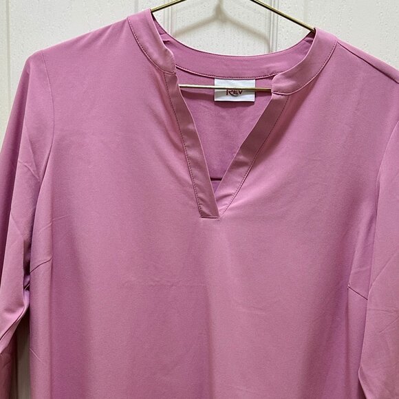 New Rev3 Tunic Blouse Women's Size S Pink Center Back Pleat Stretch Office Work - Picture 2 of 12